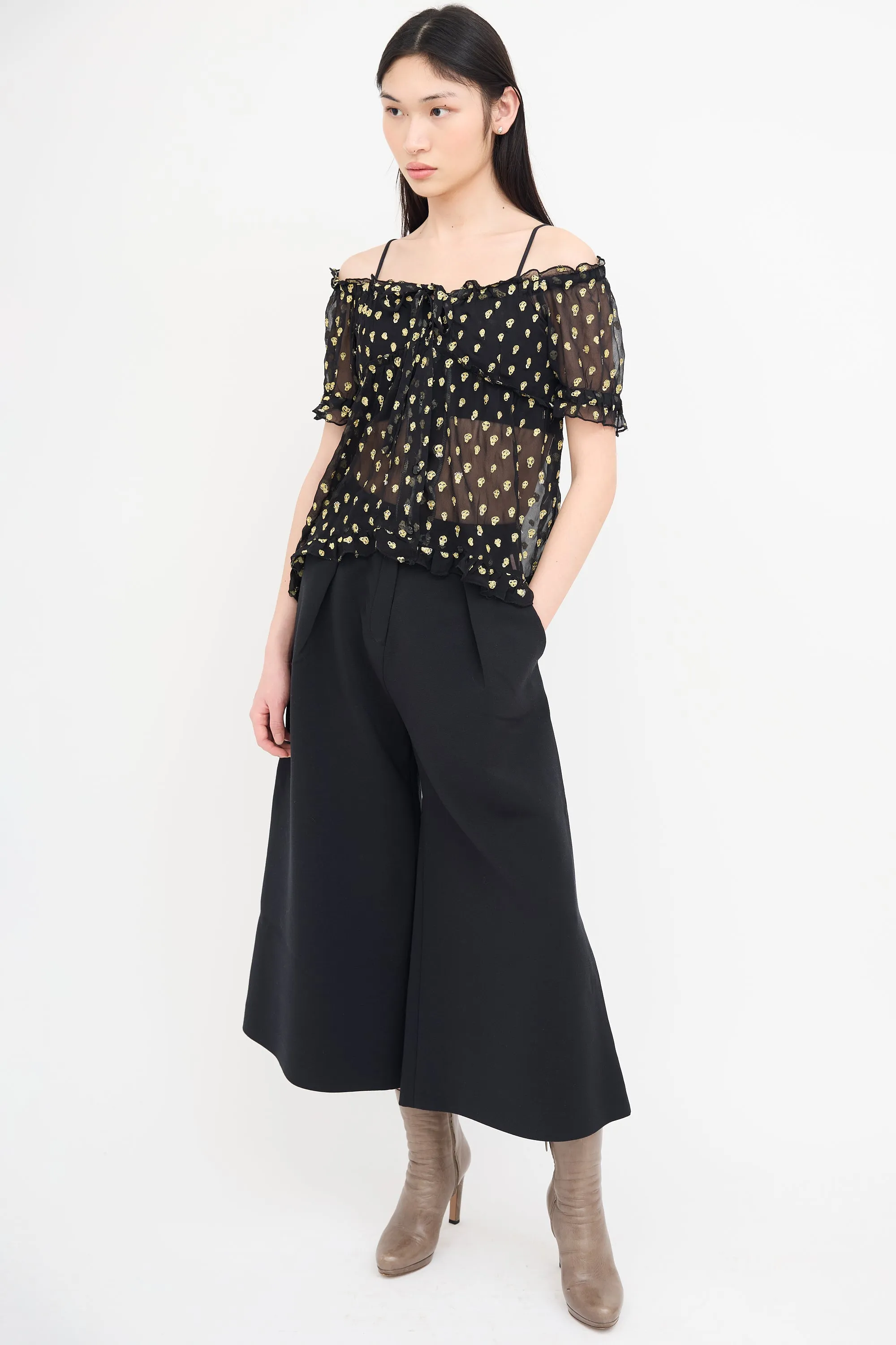 Black Cropped Wide Leg Trouser