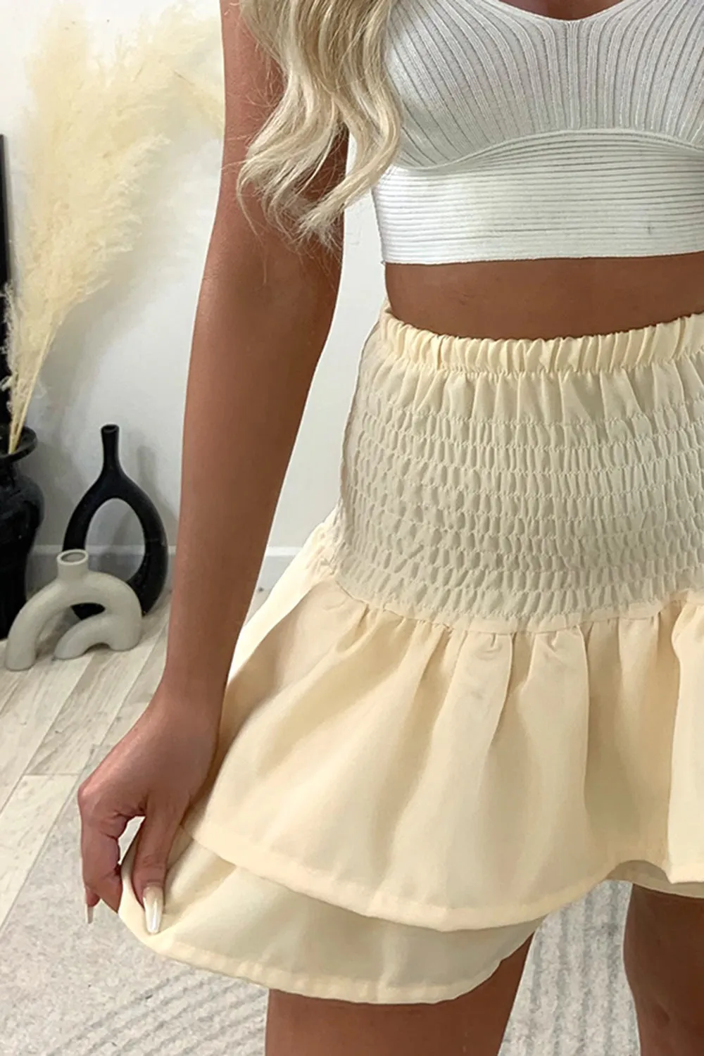 Cece Lemon Shirred Waist Ruffle Hem Mini Skirt