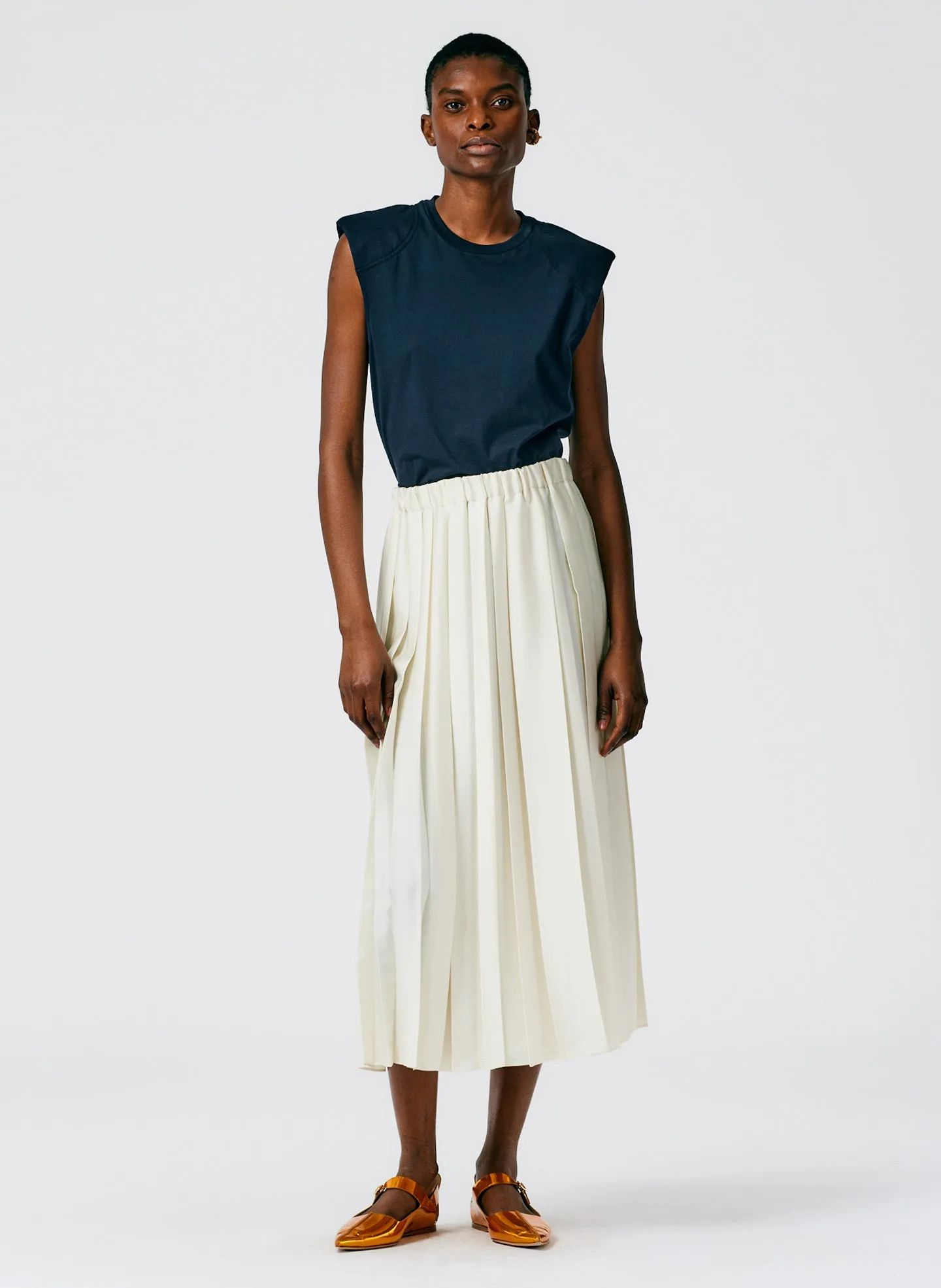 Feather Weight Pleated Pull On Skirt
