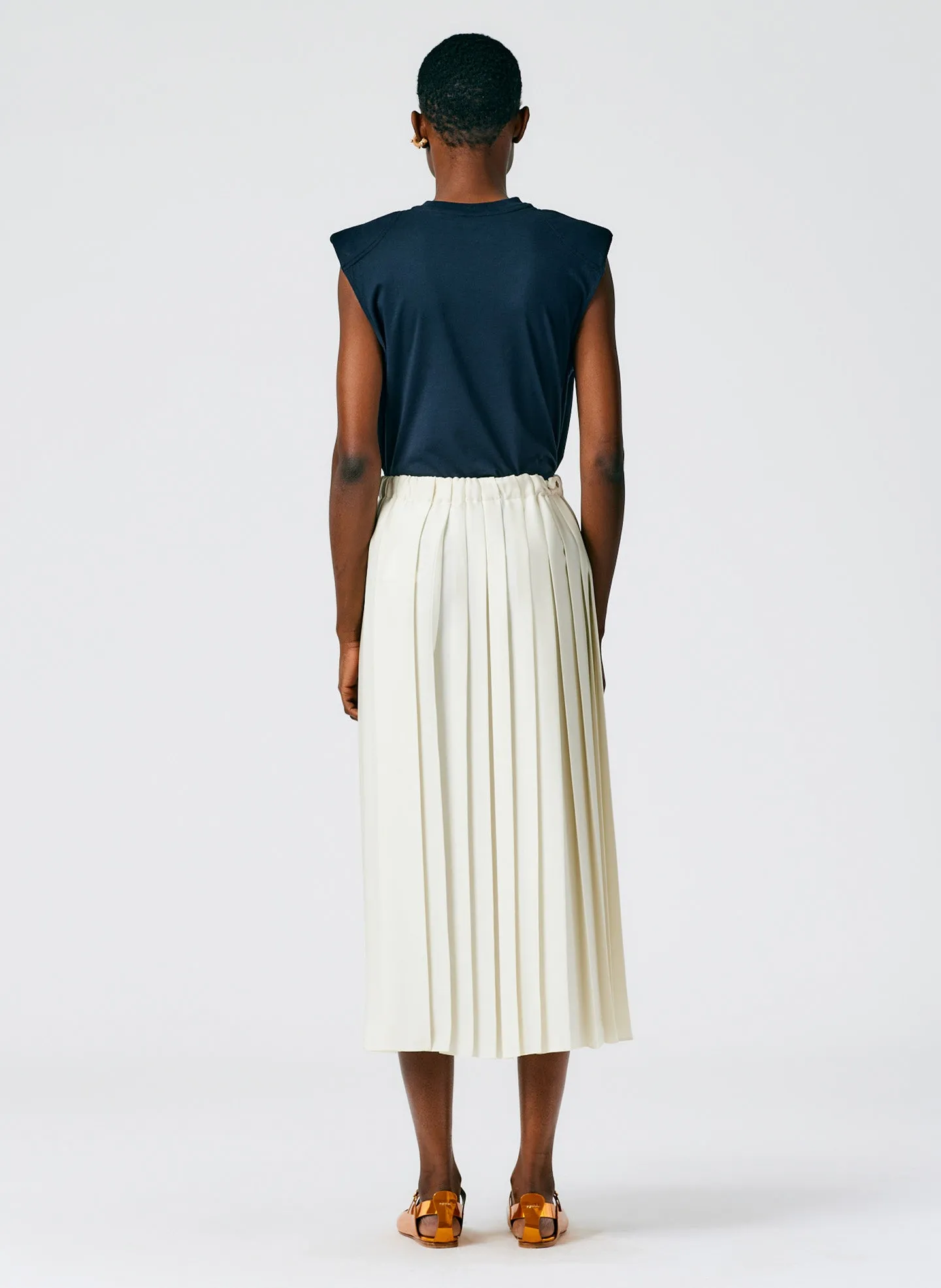 Feather Weight Pleated Pull On Skirt