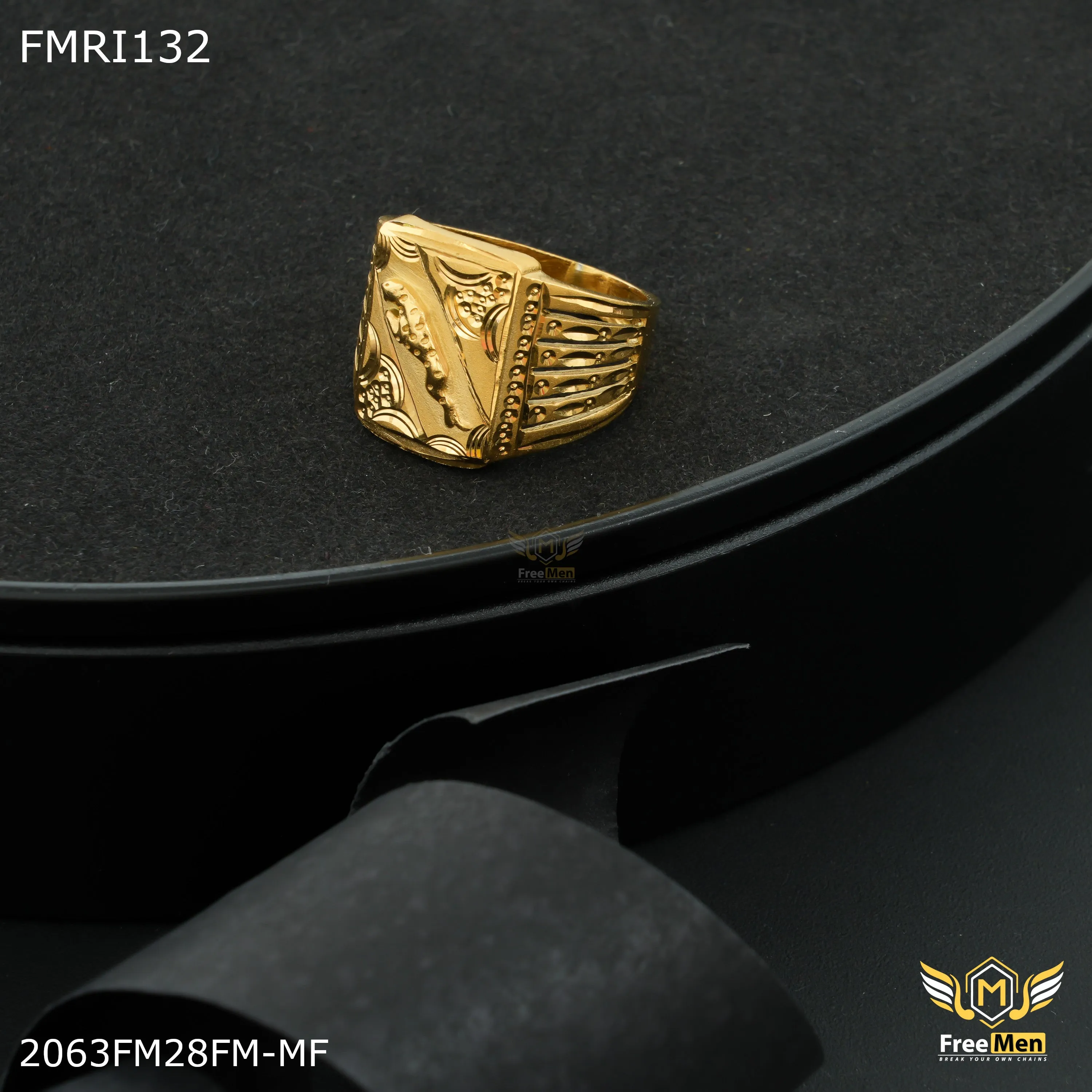 Freeme Jaguar Golden ring for men - FMRI132