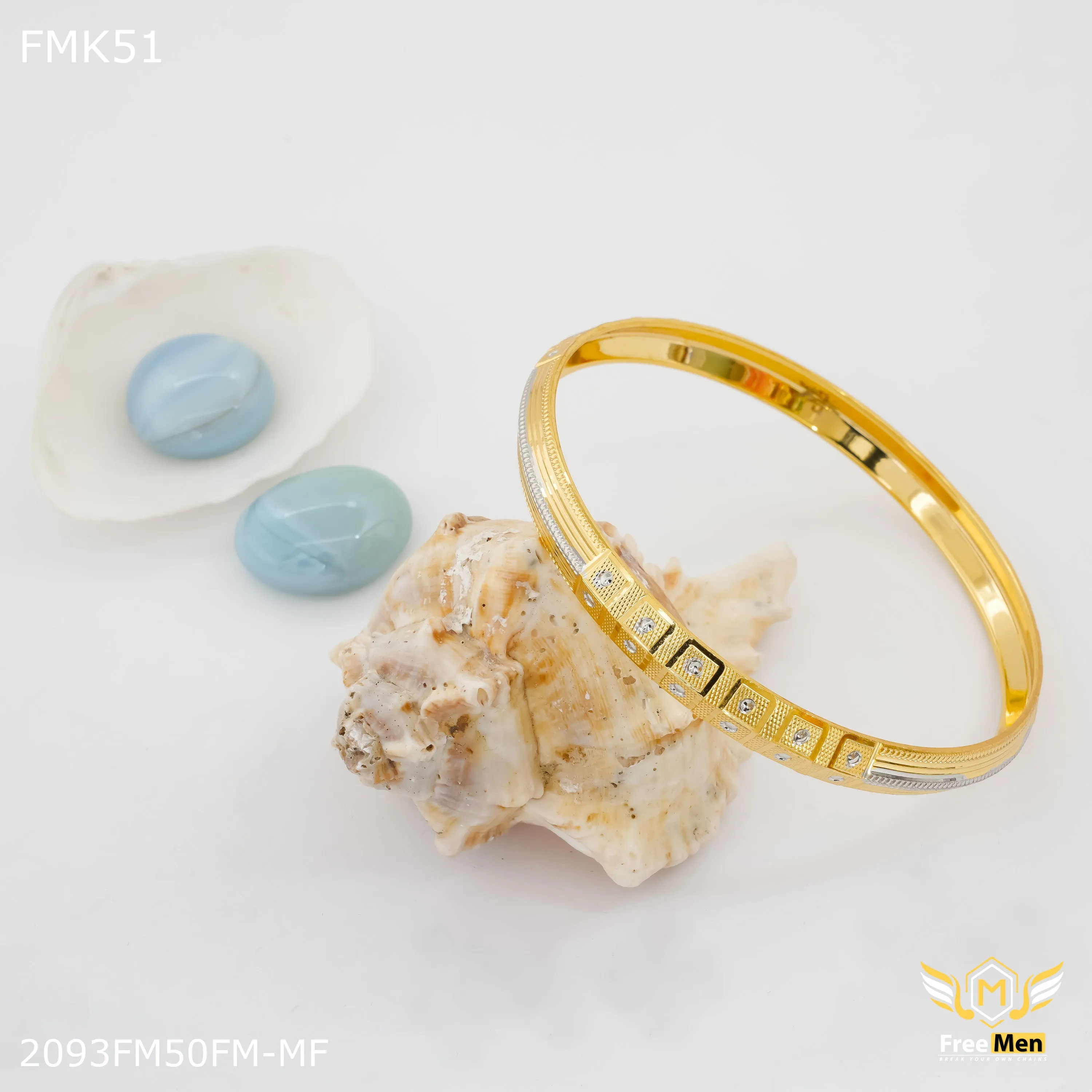 FreeMen Box with Silver Dot Design kada for Men FMK51
