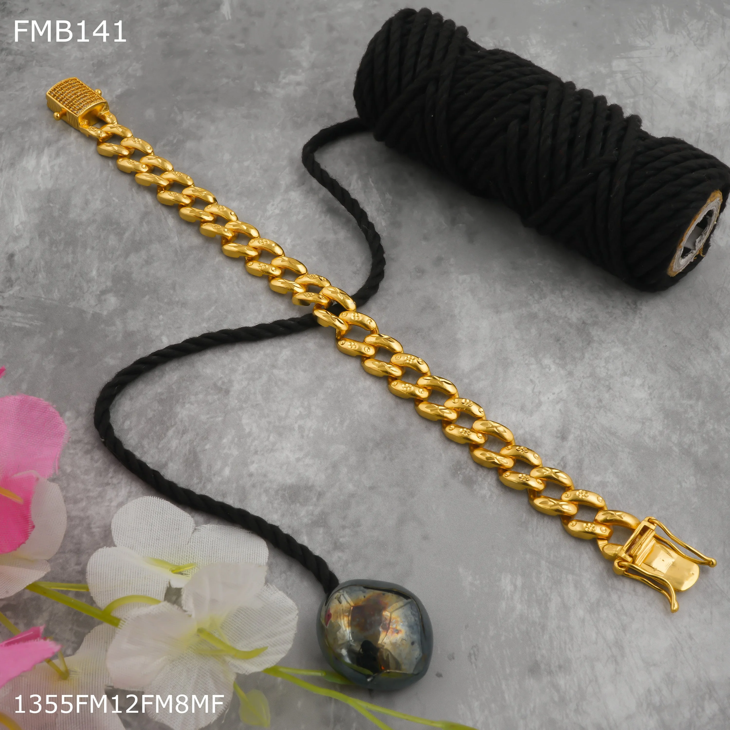 Freemen Casting atta ad lock Bracelet for Men - FMB141