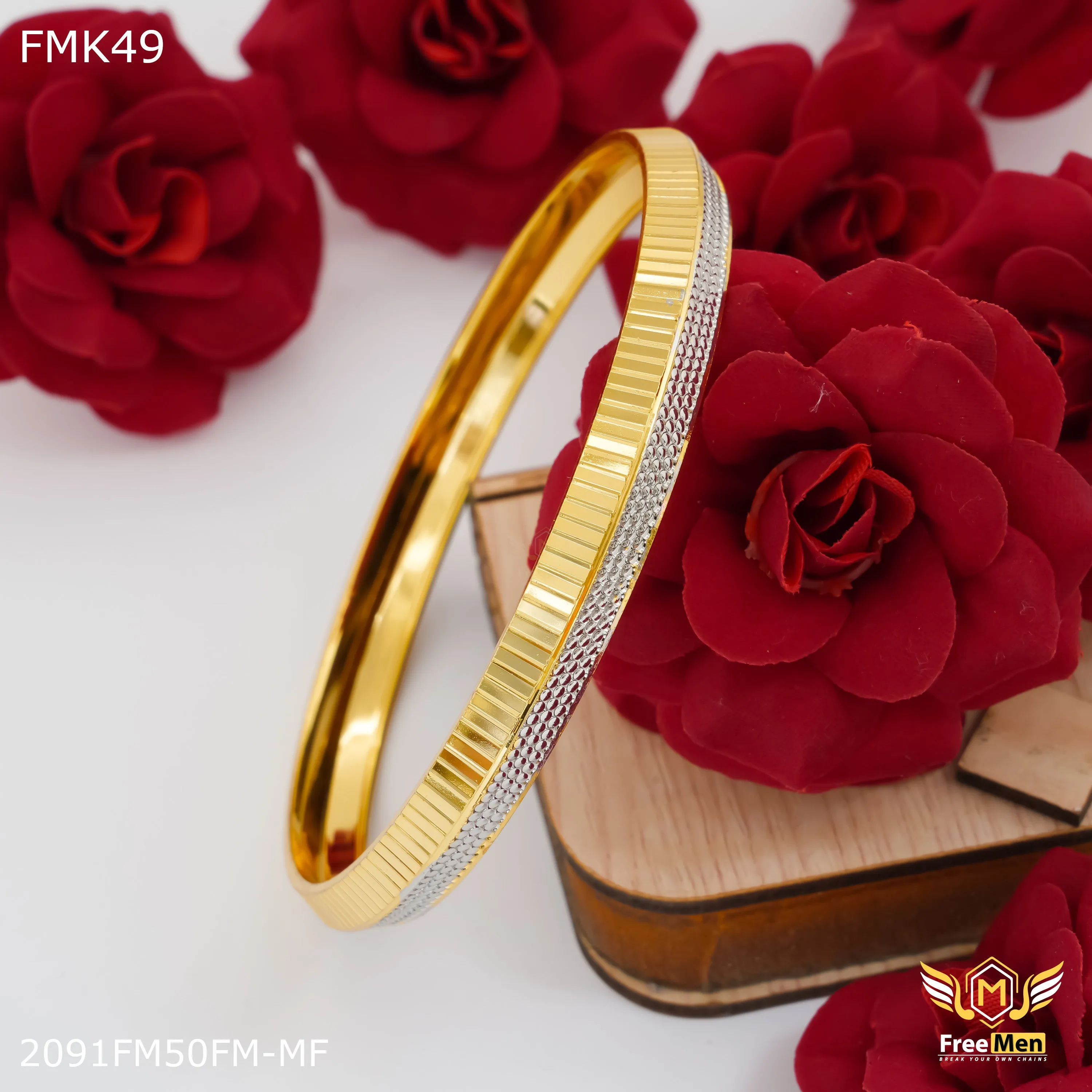 FreeMen Golden Line Silver Dot Design kada for Men FMK49