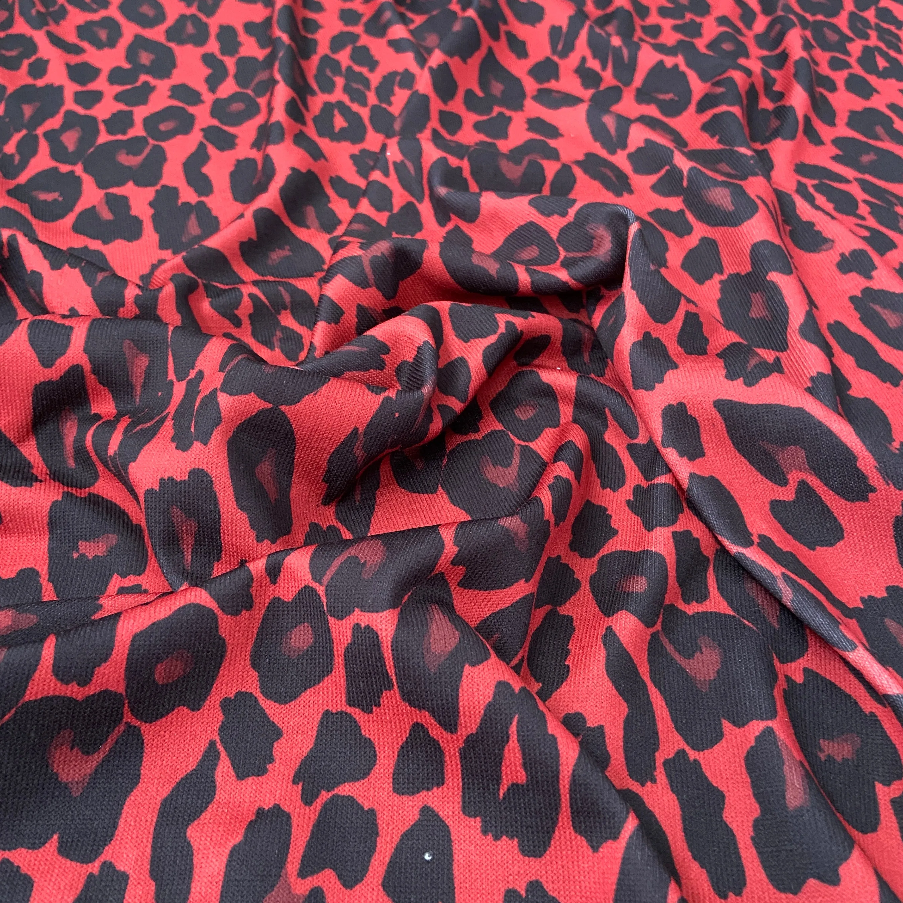 FS645_1 Red Leopard Knitwear