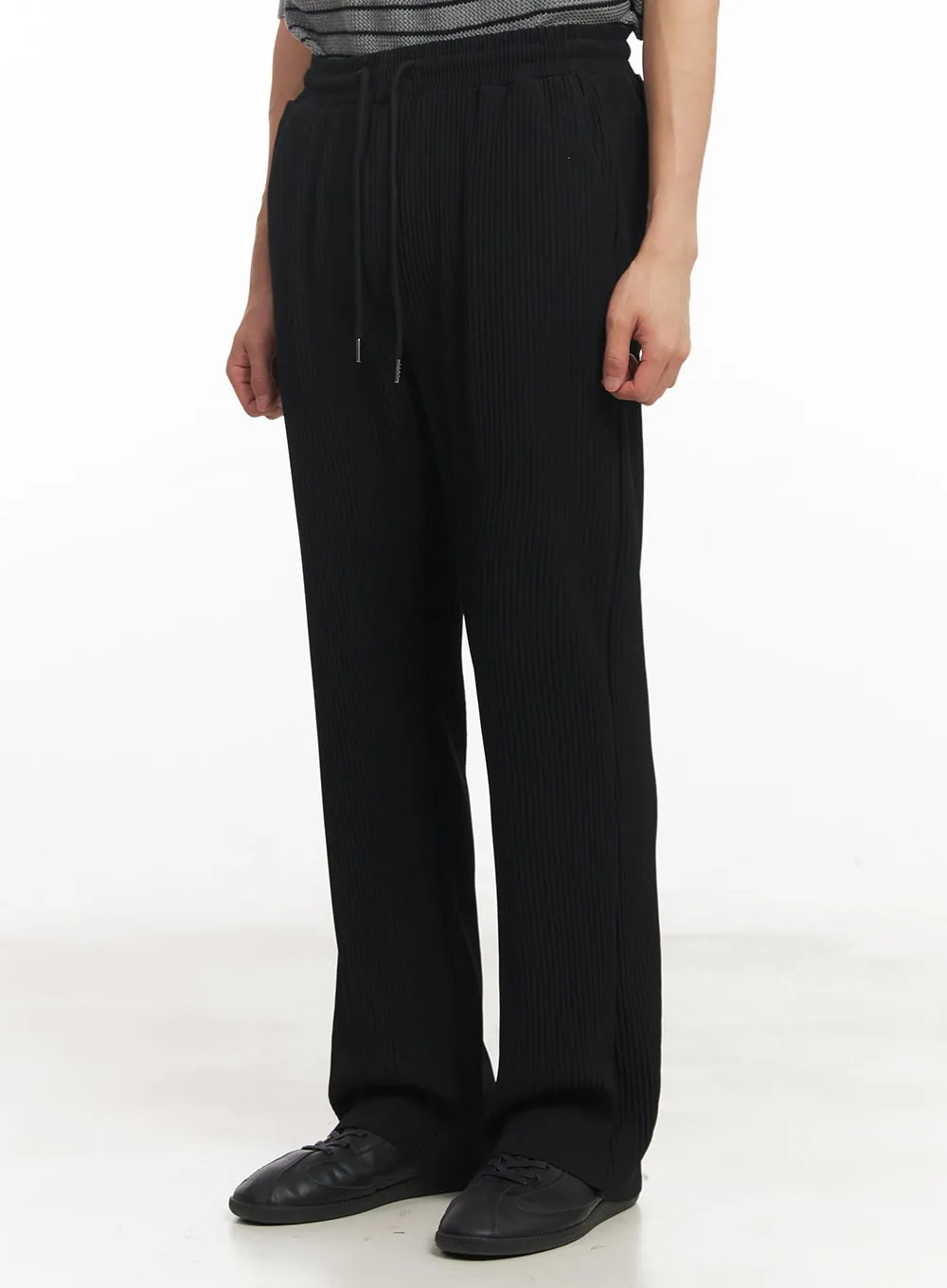 Men's Straight-Fit Trousers IA521
