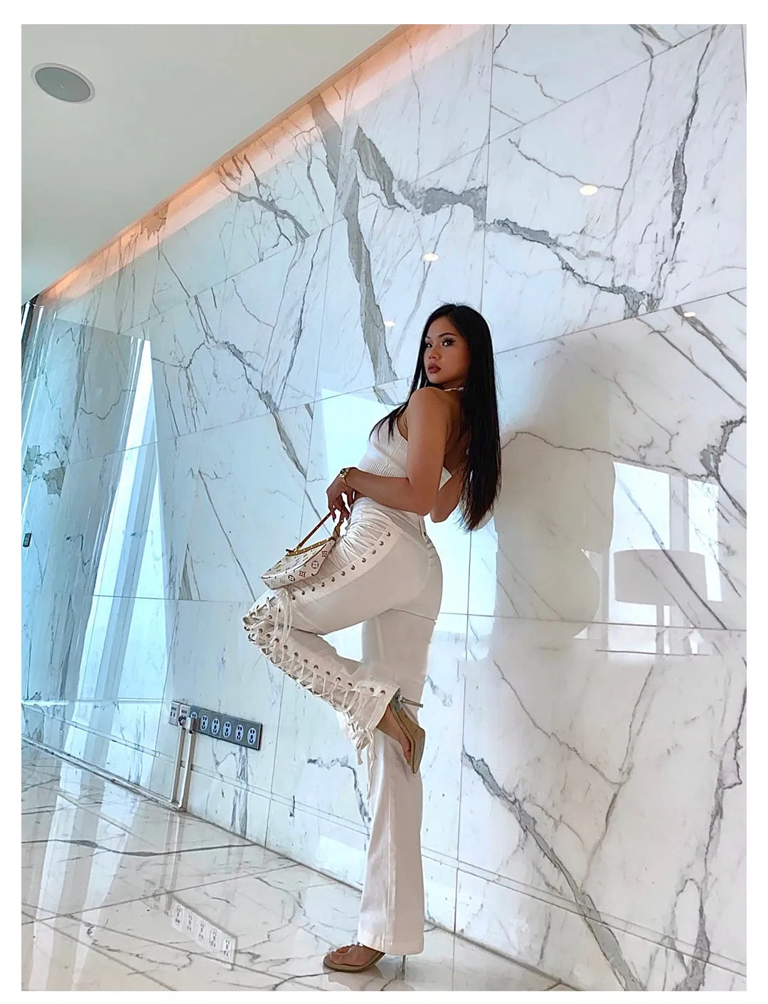 Pantalones de encaje delgado