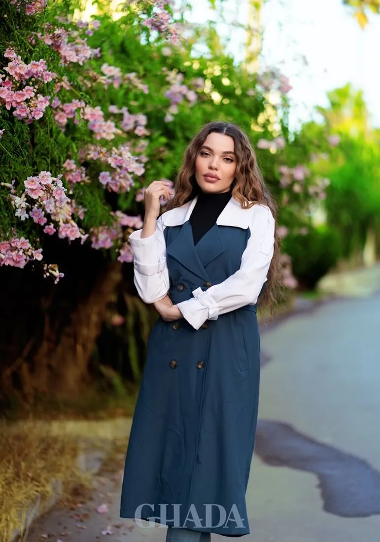 Trench coat en bleu pétrole