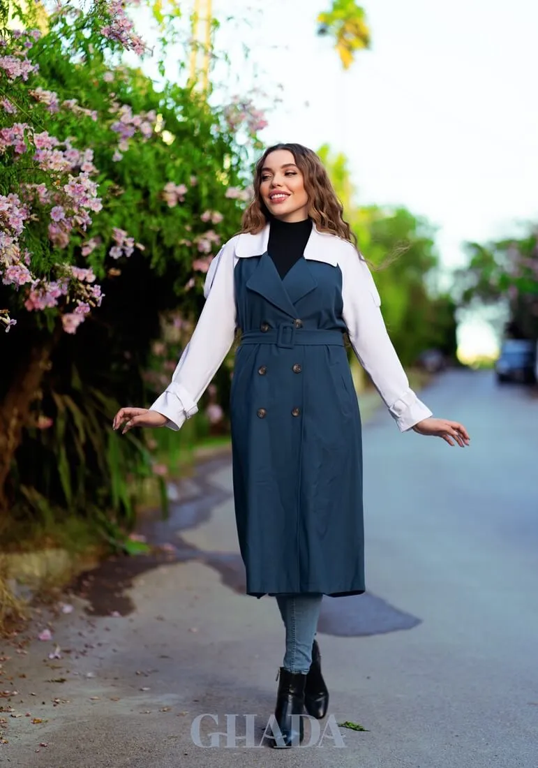 Trench coat en bleu pétrole