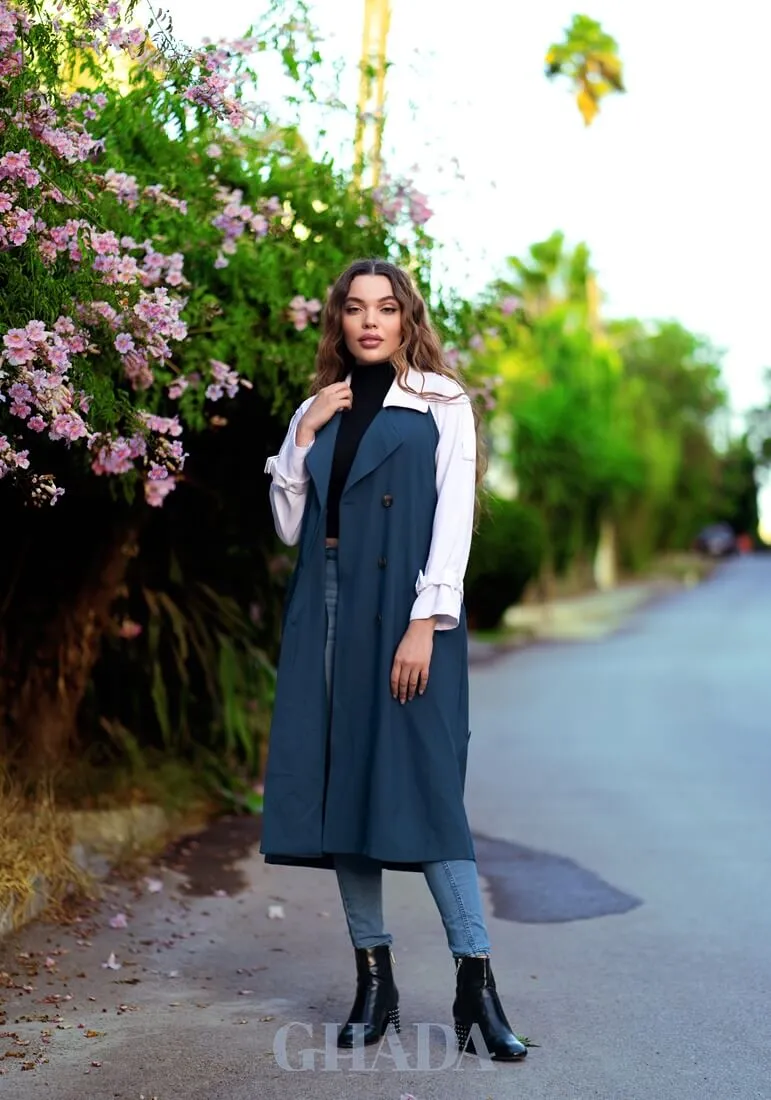 Trench coat en bleu pétrole
