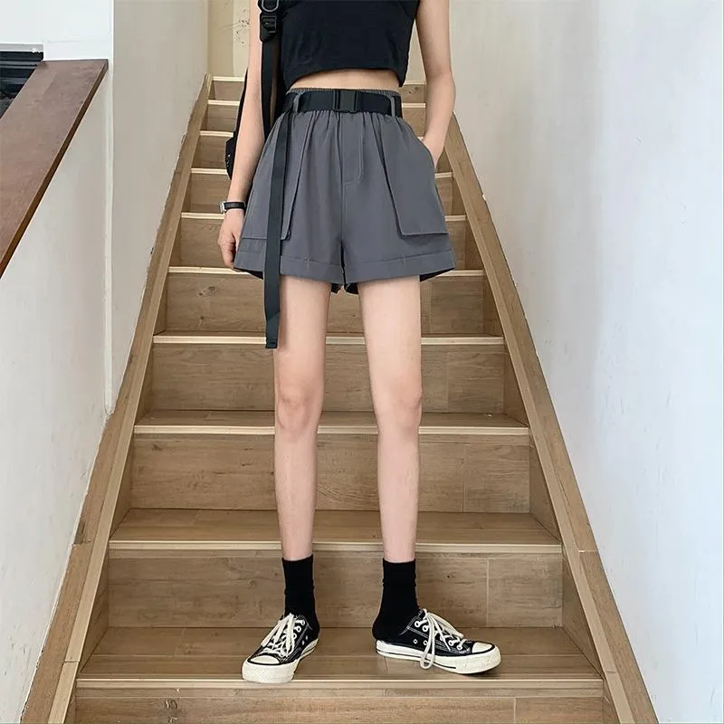 Women's Casual Solid Color Wide-legged Shorts
