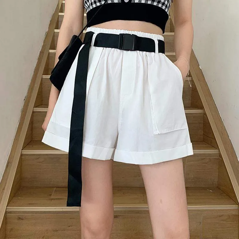 Women's Casual Solid Color Wide-legged Shorts