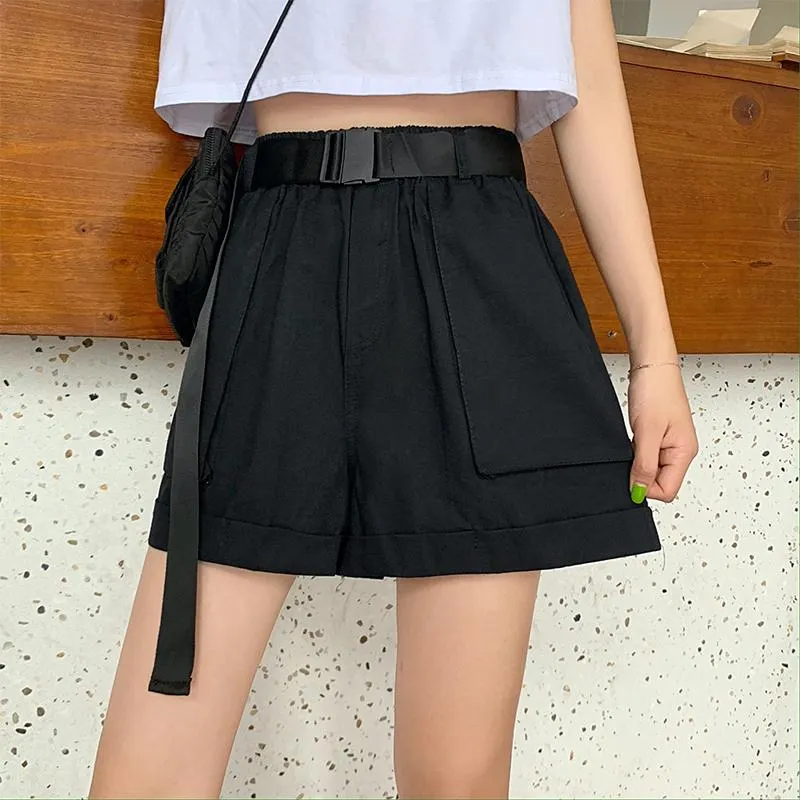 Women's Casual Solid Color Wide-legged Shorts