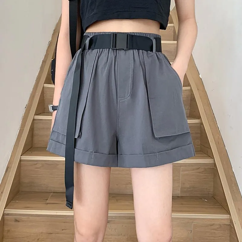 Women's Casual Solid Color Wide-legged Shorts