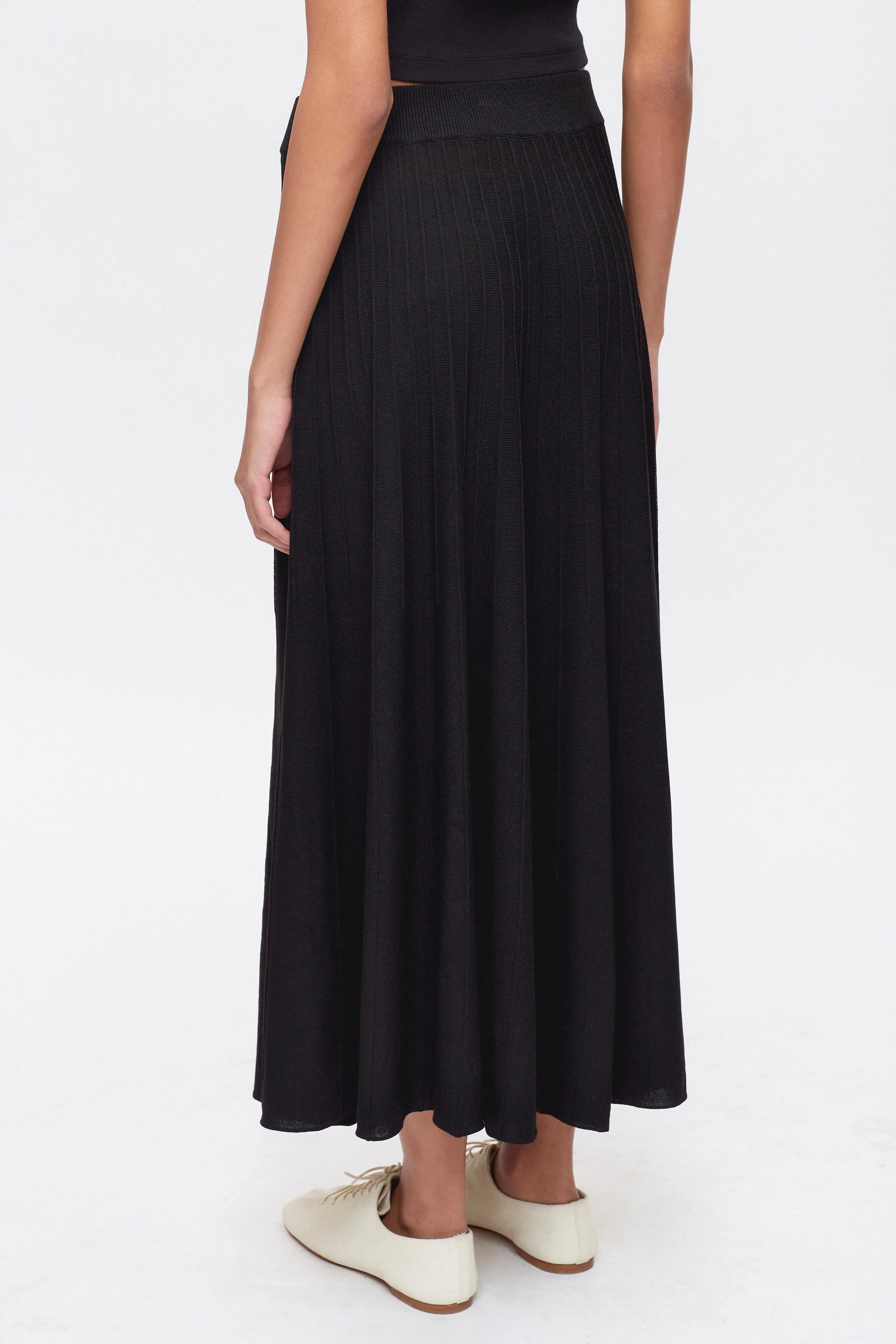 Women's Gezira Knit Skirt in Black