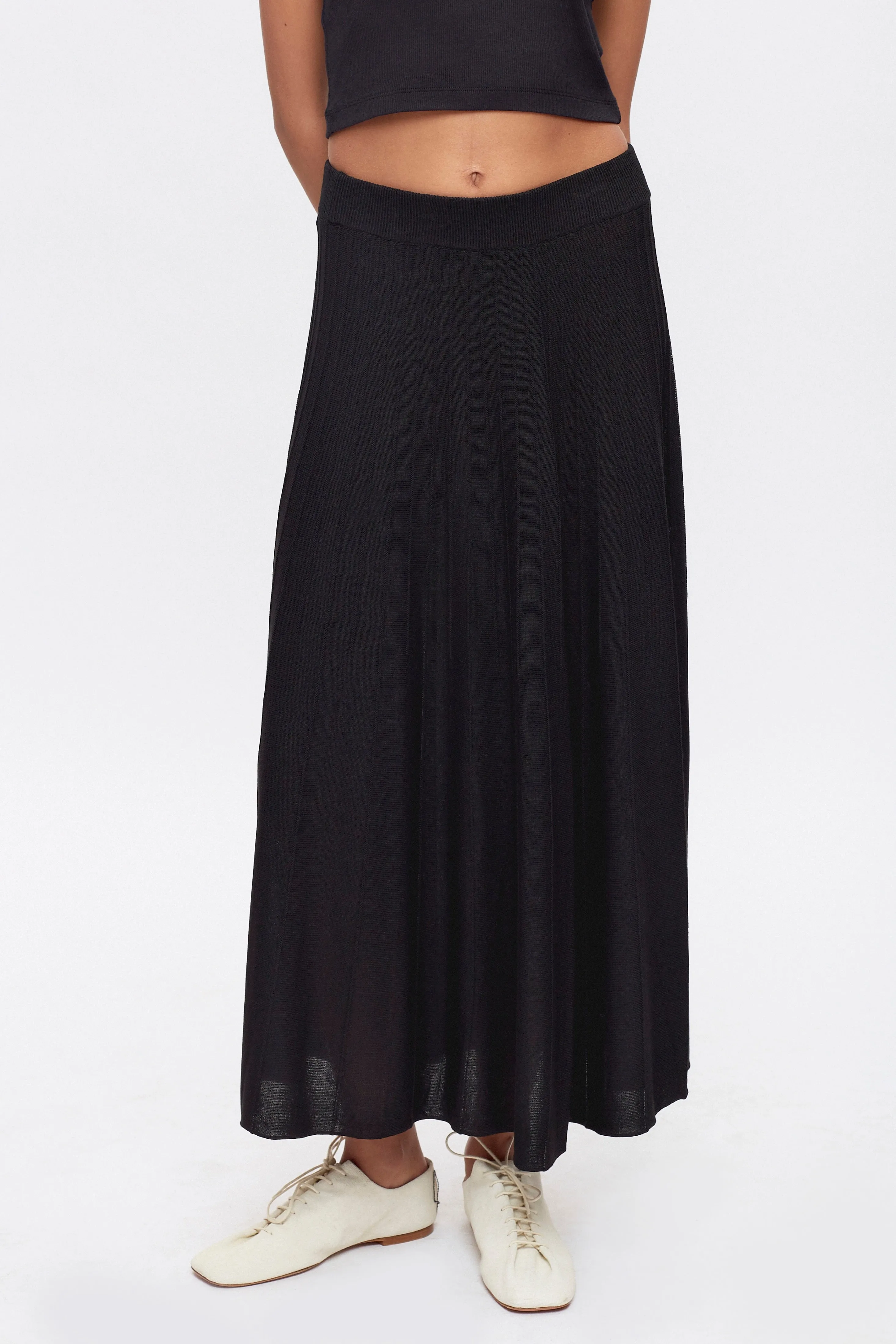 Women's Gezira Knit Skirt in Black